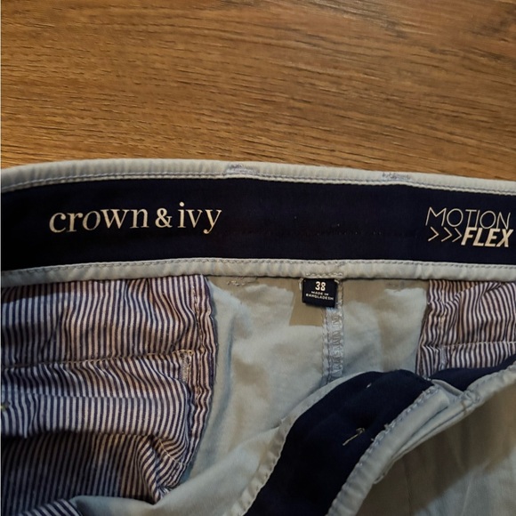 Crown & Ivy shorts — Size 38 - Picture 5 of 5